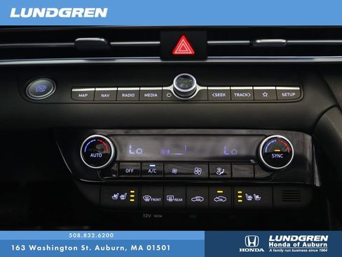 Used 2023 Hyundai Elantra Limited w/ Cargo Package FWD image 24