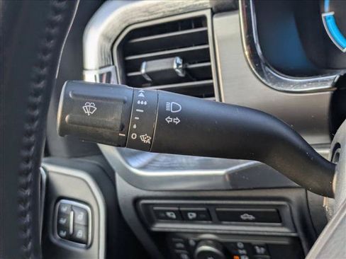 Used 2021 Ford F150 Lariat AWD/4WD image 7