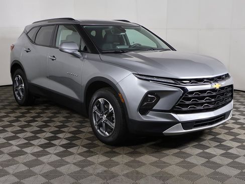 Used 2024 Chevrolet Blazer LT w/ Convenience Package image 47