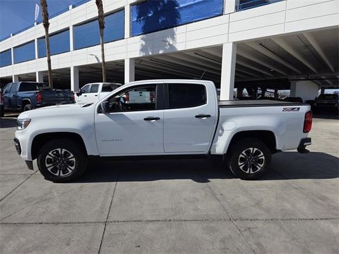 Certified 2022 Chevrolet Colorado Z71 image 3