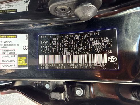 Used 2023 Toyota Corolla LE FWD image 30