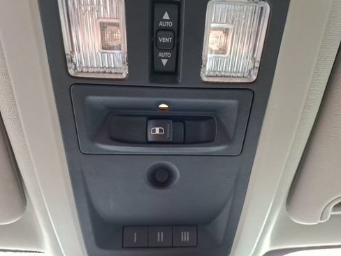 Used 2015 RAM 1500 Laramie w/ Convenience Group RWD image 26