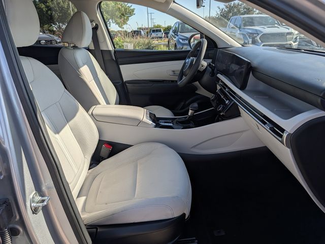 Used 2025 Hyundai Tucson SEL FWD image 31
