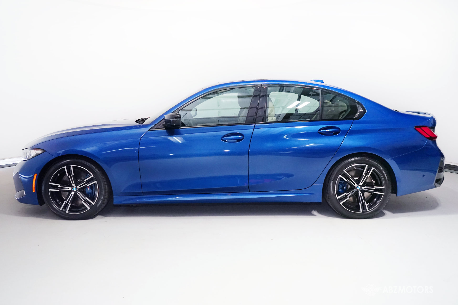 Used 2024 BMW M340i RWD image 4