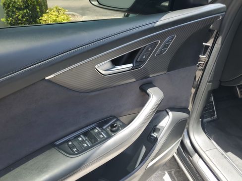 Used 2023 Audi RS Q8 w/ Black Optic Package AWD/4WD image 18