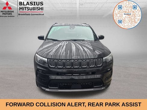 Used 2024 Jeep Compass Limited w/ High Altitude Package AWD/4WD image 10