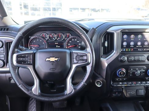 Used 2021 Chevrolet Silverado 2500 LTZ w/ LTZ Convenience Package image 24