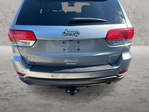Used 2018 Jeep Grand Cherokee Laredo AWD/4WD image 14