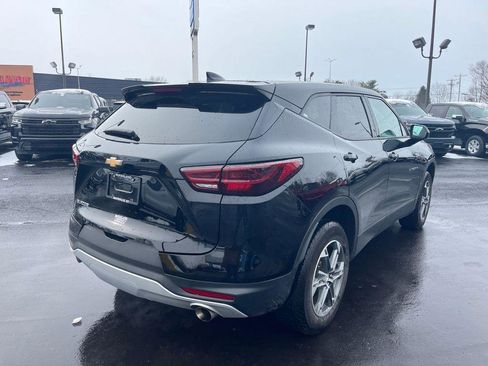 Used 2025 Chevrolet Blazer LT image 5