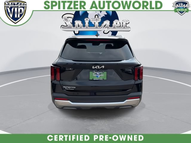 Used 2025 Kia Sorento EX FWD image 7