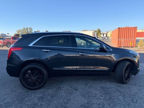 Used 2019 Cadillac XT5 FWD image 7