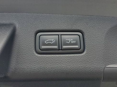 Used 2025 Kia Telluride EX w/ EX Captain's Chair Package AWD/4WD image 11
