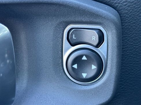 Used 2020 Jeep Gladiator Rubicon image 15