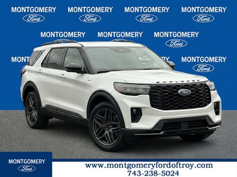 New 2026 Ford Explorer ST-Line w/ ST-Line Street Pack image 1
