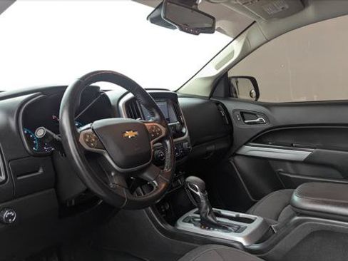Used 2022 Chevrolet Colorado LT w/ Fleet Safety Package RWD image 21