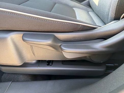 New 2026 Chevrolet TrailBlazer LT FWD image 18