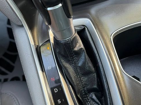 Used 2018 Honda Accord EX-L image 29