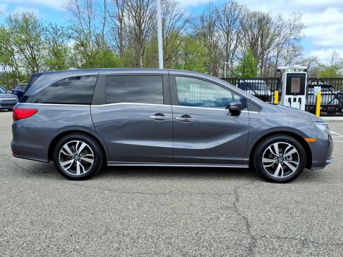 Used 2022 Honda Odyssey Touring image 9