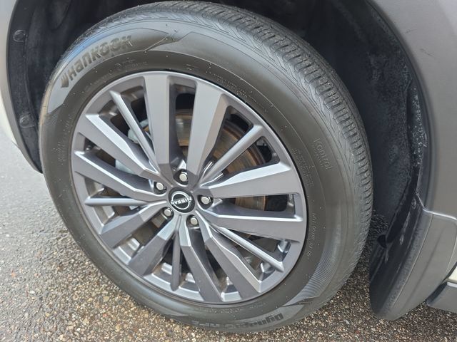 Certified 2024 Nissan Pathfinder SL w/ SL Premium Package AWD/4WD image 10