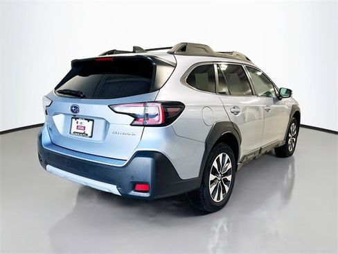 Certified 2023 Subaru Outback Limited image 40