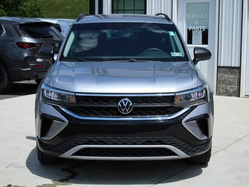 Used 2022 Volkswagen Taos S AWD/4WD image 2