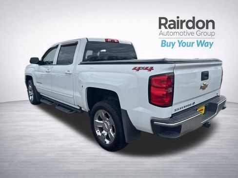 Used 2018 Chevrolet Silverado 1500 LT w/ LT Eassist Package image 5