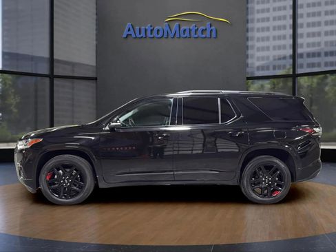 Used 2021 Chevrolet Traverse Premier w/ Redline Edition image 6