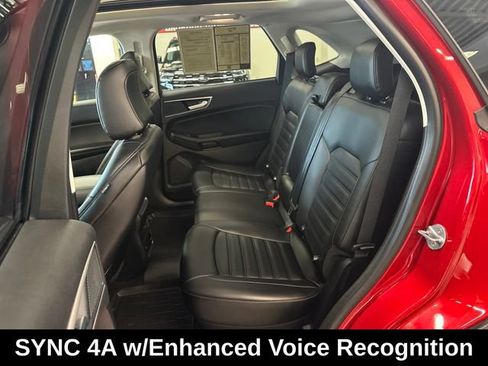 Used 2024 Ford Edge SEL w/ Convenience Package AWD/4WD image 6