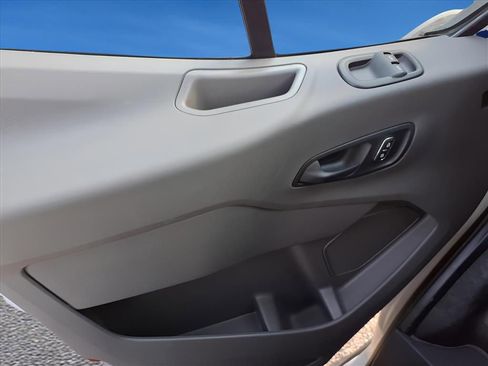 New 2025 Ford Transit 350 148 Low Roof AWD image 18