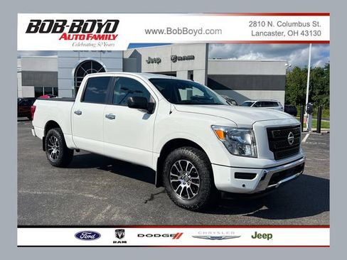 Used 2021 Nissan Titan SV w/ SV Convenience Package AWD/4WD image 1