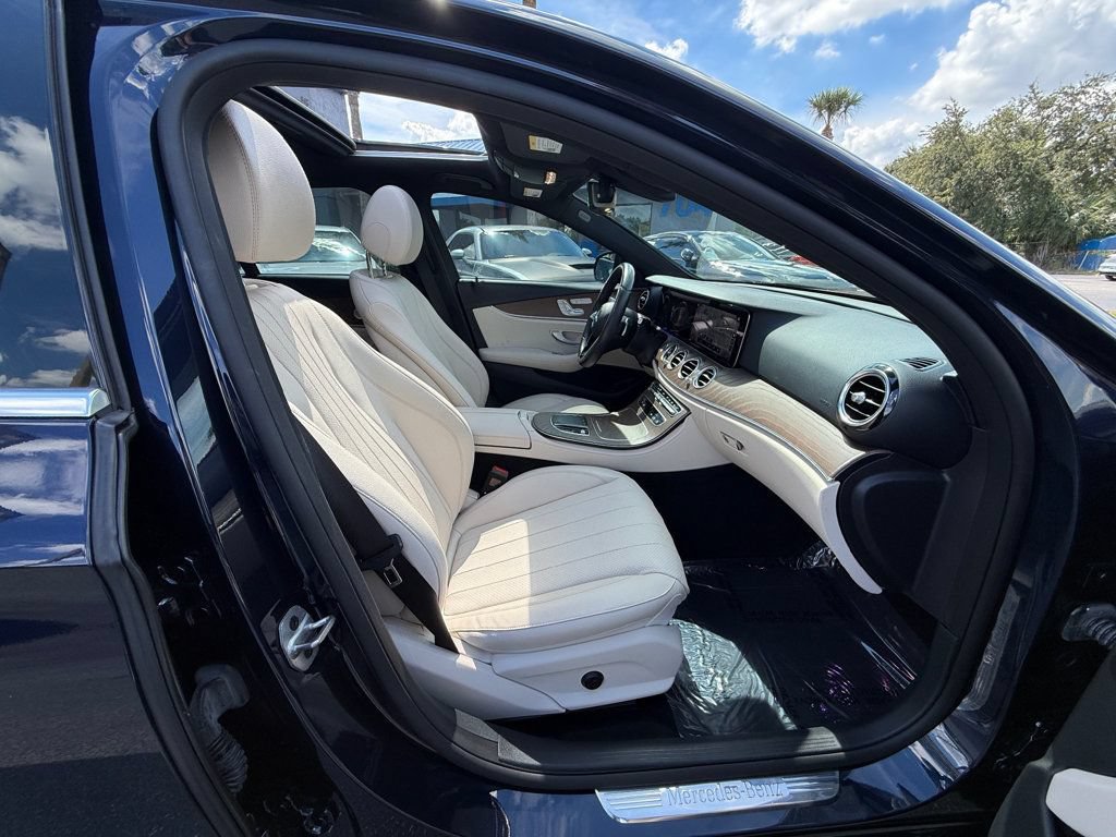 Used 2022 Mercedes-Benz E 350 Sedan image 29