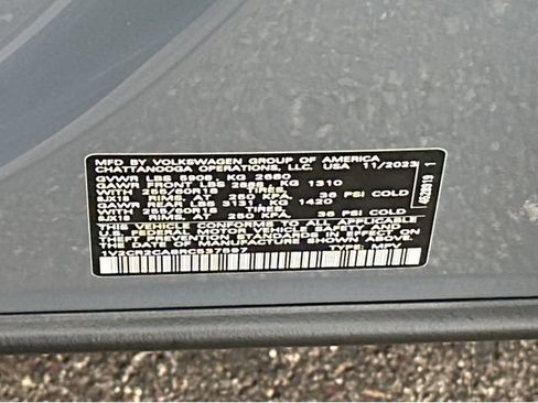 Used 2024 Volkswagen Atlas Peak Edition SE AWD/4WD image 37