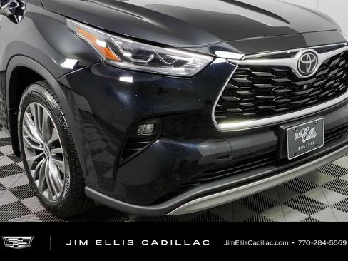 Used 2021 Toyota Highlander Platinum AWD/4WD image 39