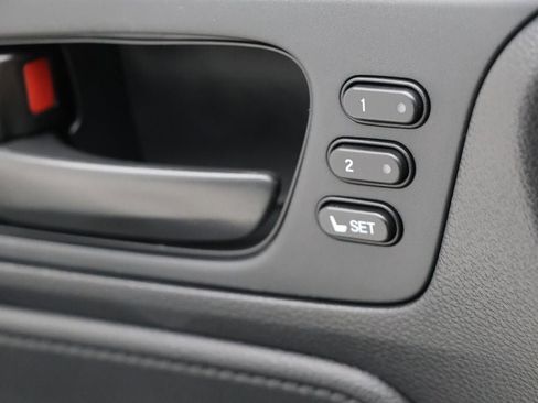 Used 2025 Honda Odyssey Sport-L image 27