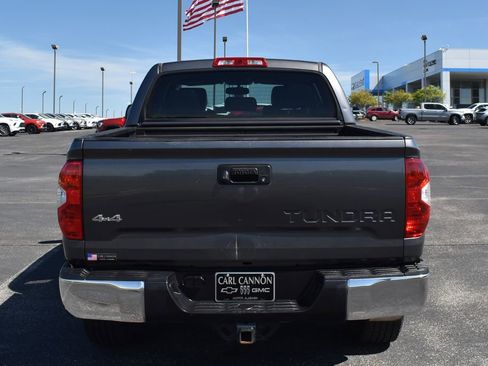 Used 2016 Toyota Tundra SR5 w/ SR5 Upgrade Package image 5