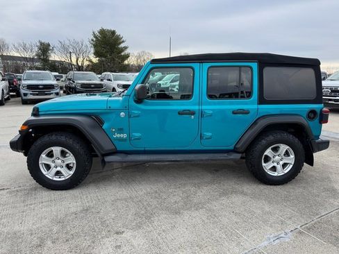 Used 2019 Jeep Wrangler Unlimited Sport S image 10