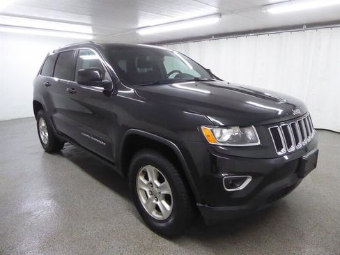 Used 2016 Jeep Grand Cherokee Laredo w/ Quick Order Package 23E image 1