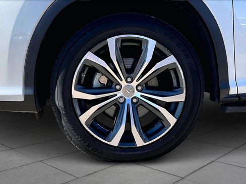 Used 2016 Lexus RX 450h AWD image 9