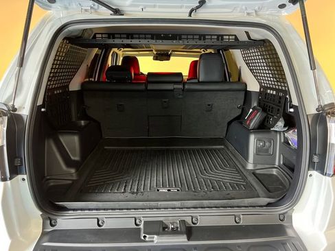 Used 2024 Toyota 4Runner TRD Off-Road Premium w/ Moonroof Package AWD/4WD image 5
