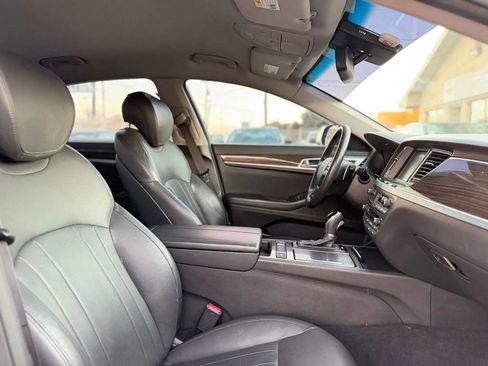 Used 2016 Hyundai Genesis 3.8 image 27