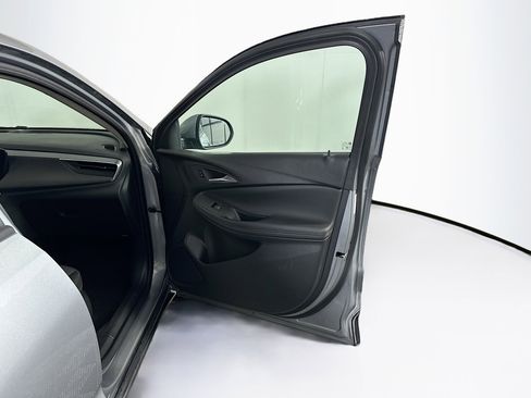 Used 2025 Buick Encore GX Preferred image 29