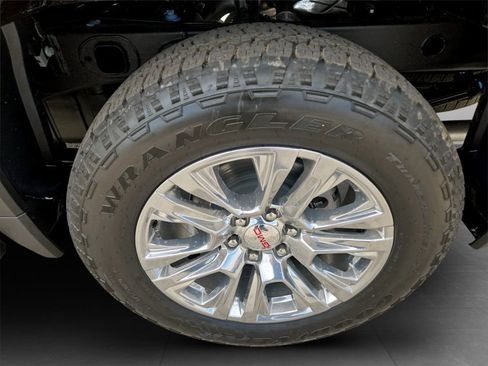 New 2026 GMC Sierra 1500 Denali w/ Technology Package AWD/4WD image 35