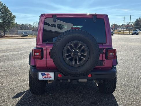 Used 2024 Jeep Wrangler Unlimited Rubicon 392 image 7