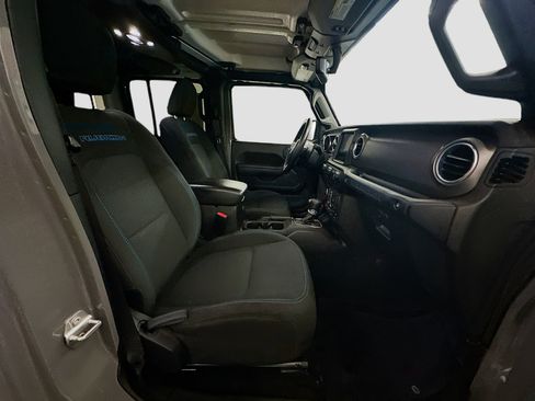 Used 2023 Jeep Wrangler Unlimited Rubicon 4xe w/ Steel Bumper Group image 32