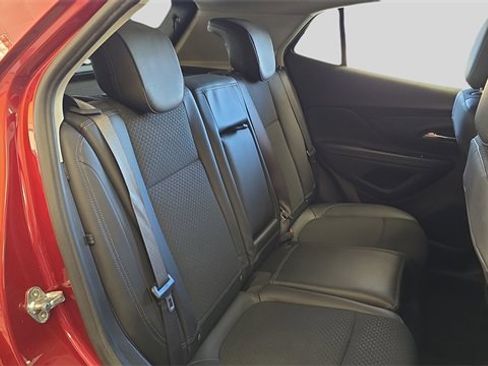 Used 2022 Buick Encore Preferred w/ Safety Package image 17