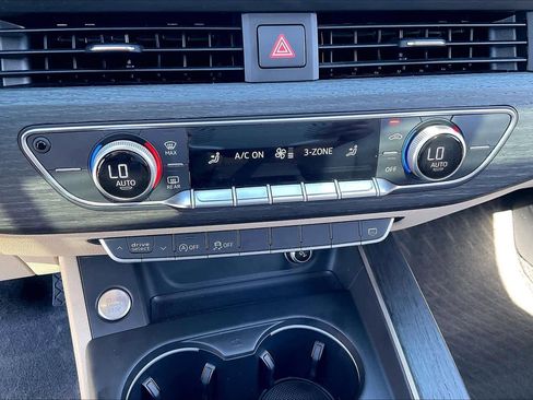 Used 2017 Audi A4 2.0T Ultra Premium image 33