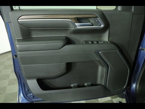 Used 2022 Chevrolet Silverado 1500 RST image 21