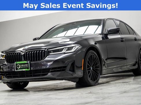 Used 2023 BMW 540i xDrive w/ Premium Package AWD/4WD image 8