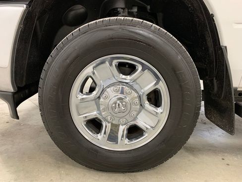 Used 2021 RAM 2500 Tradesman image 17