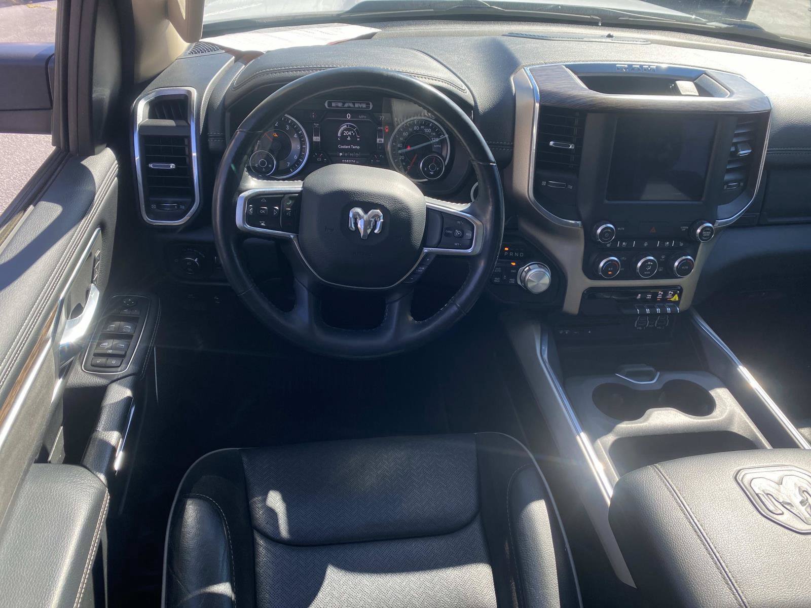 Used 2019 RAM 1500 Laramie AWD/4WD image 19